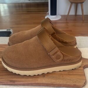 UGG Goldenstar Clog